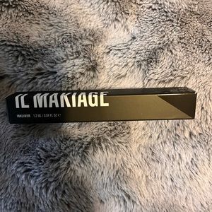 IL Makiage Liquid Eyeliner